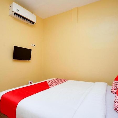 Oyo 2656 Az Zahra Residence Syariah سورابايا المظهر الخارجي الصورة