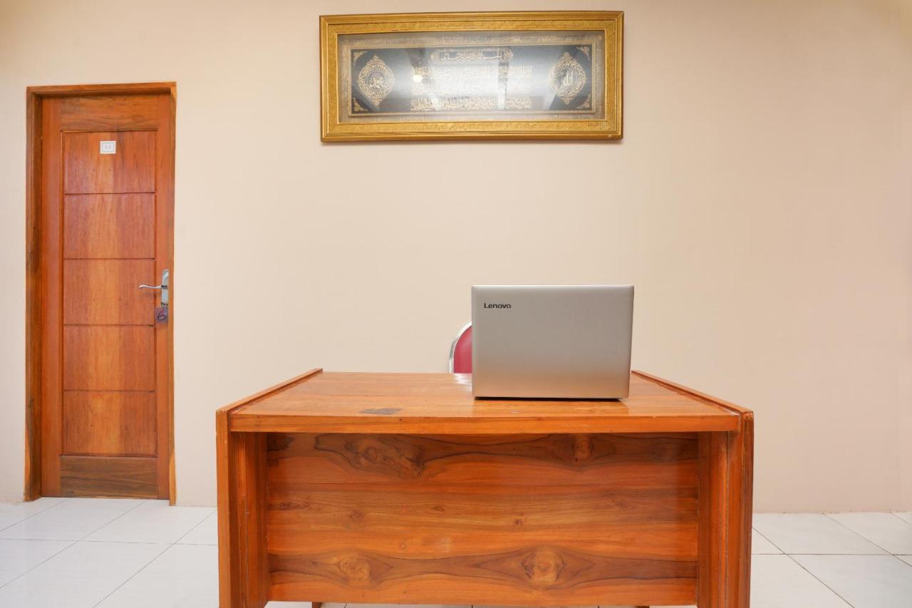 Oyo 2656 Az Zahra Residence Syariah سورابايا المظهر الخارجي الصورة