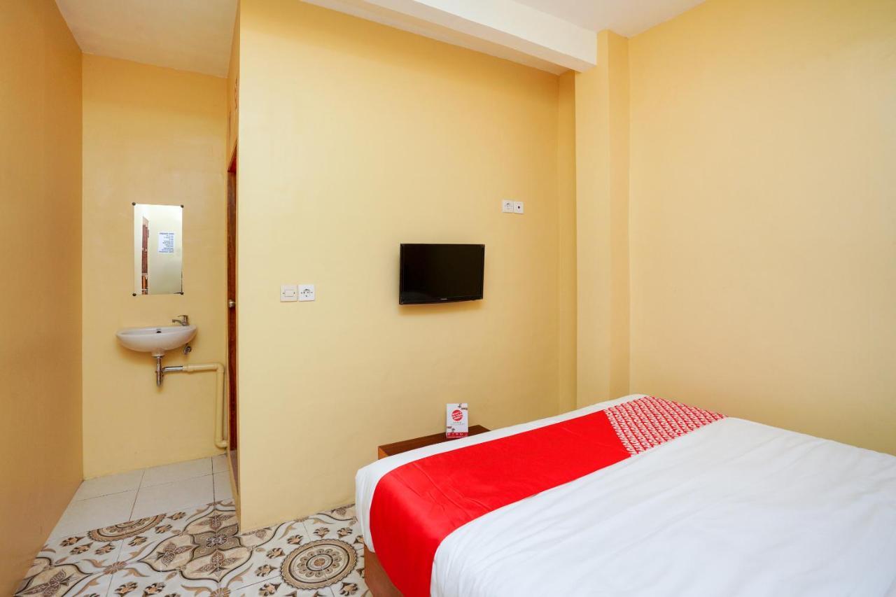 Oyo 2656 Az Zahra Residence Syariah سورابايا المظهر الخارجي الصورة